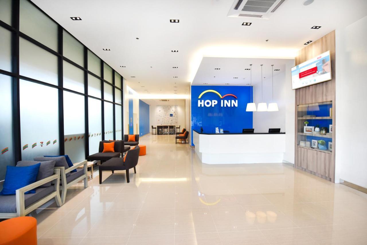 Hop Inn Hotel Tomas Morato Quezon City Exterior foto
